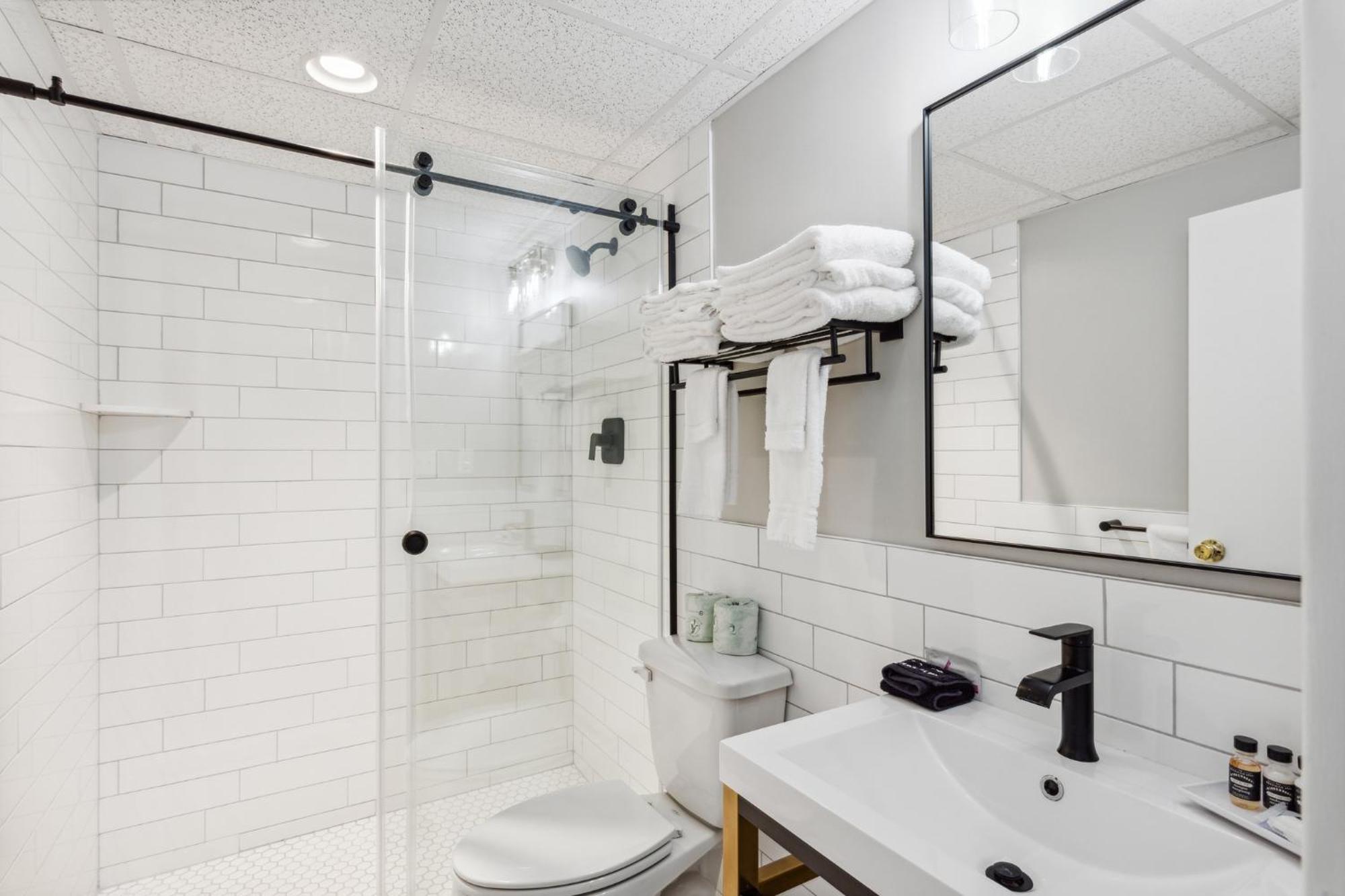 רהובות' ביץ' Cape Suites Room 8 - Free Parking! Hotel Room מראה חיצוני תמונה